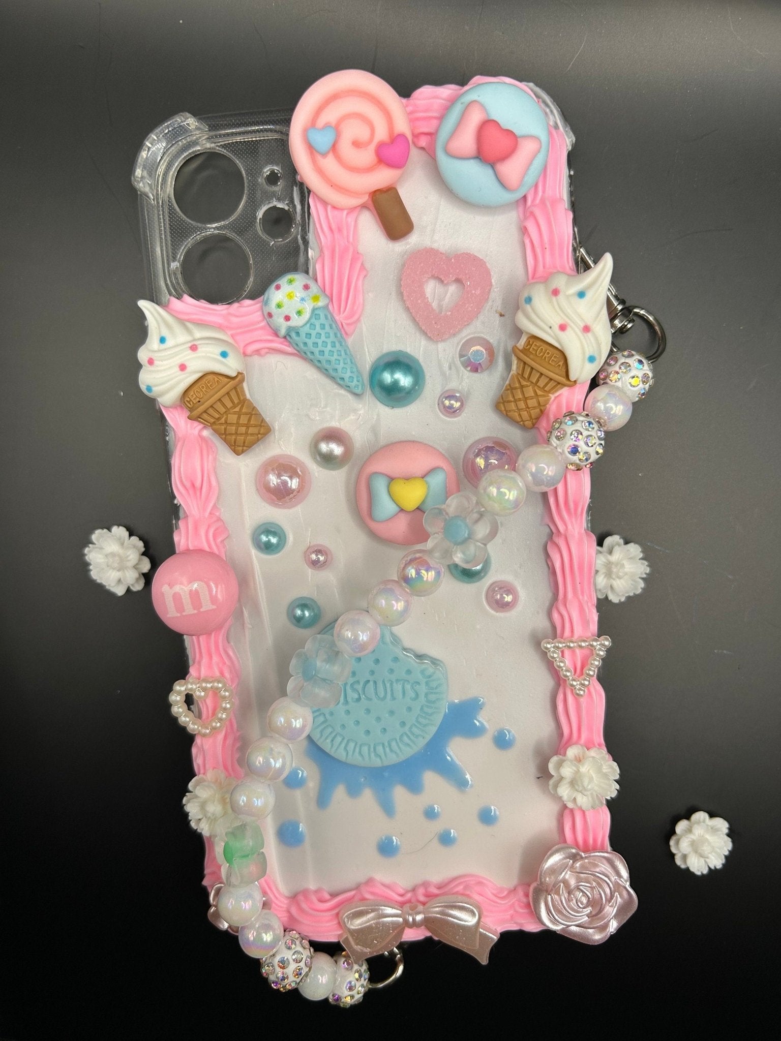 Phone Holder | Kawaii Beaded Phone Strap | Cute Cellphone Accessories - The Deco Den